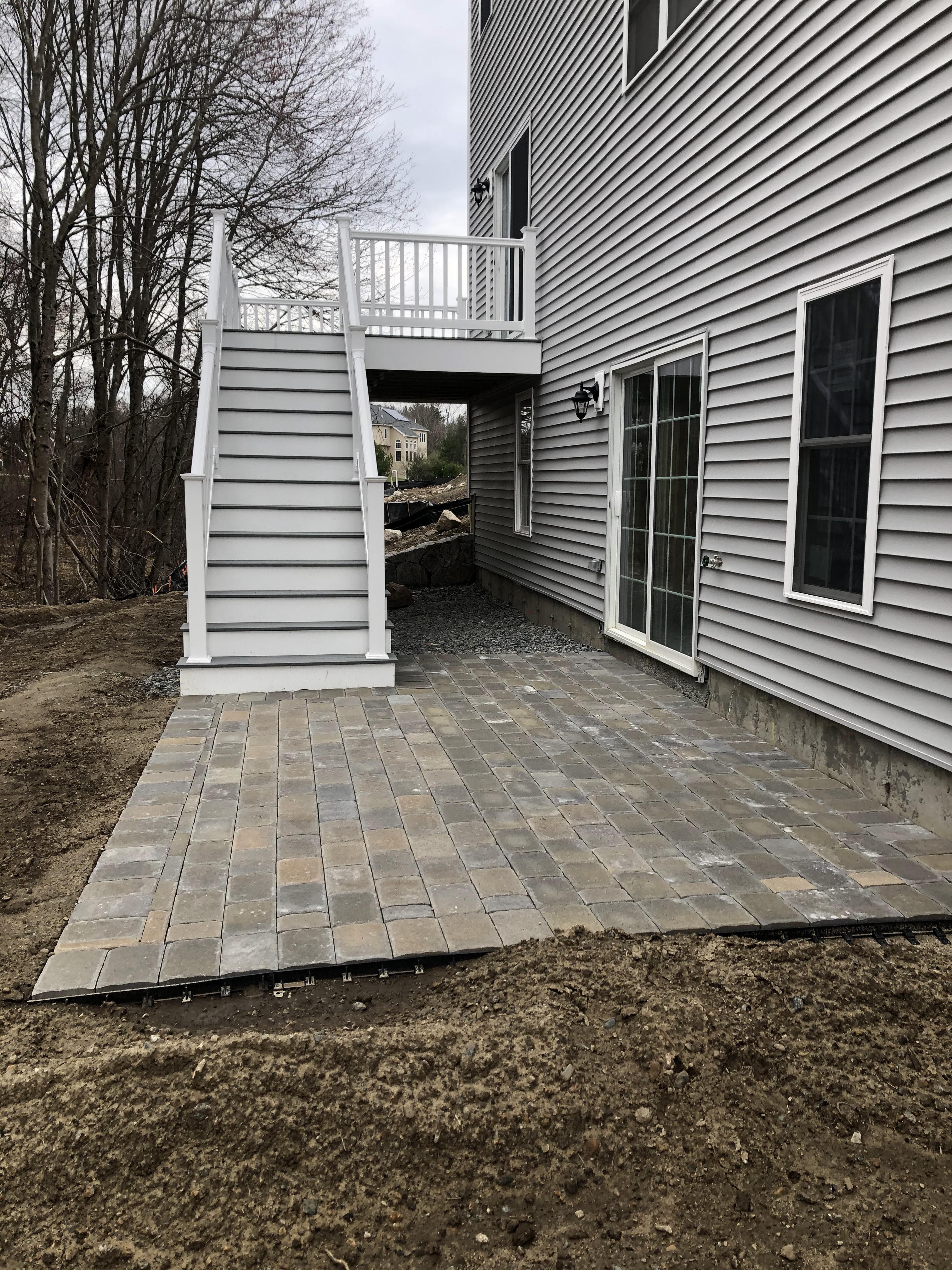 decks-contractor-millis-massachusetts-ofir